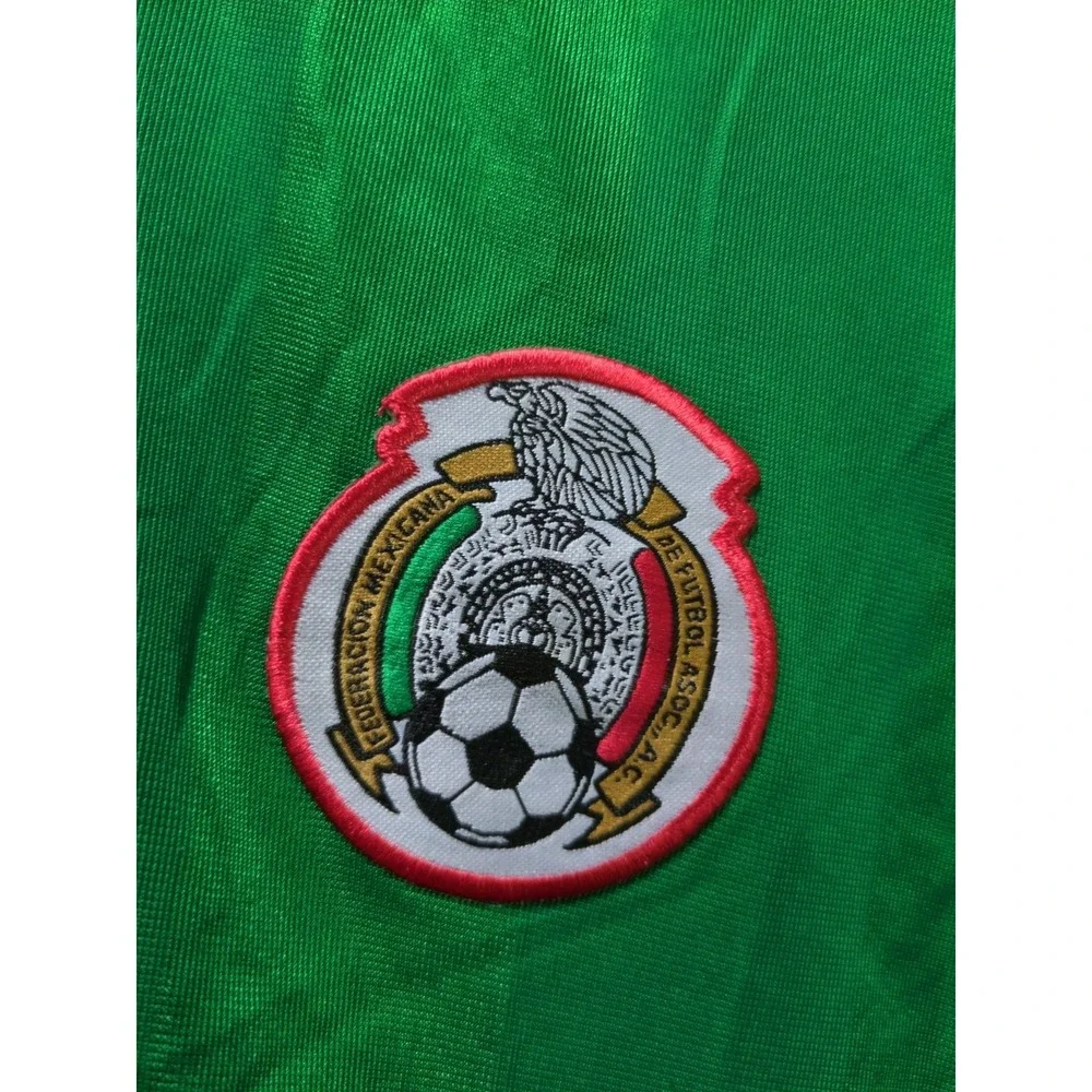 Stained Kids Youth Soccer Team Jersey Mexico Futball - See Pictures - Logo